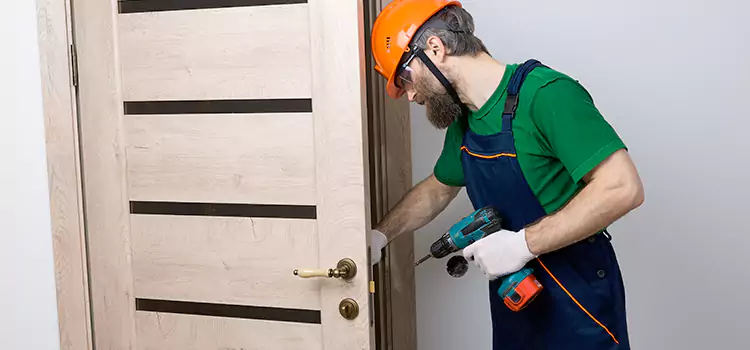 Replace Internal Door Handle with Lock Hammond